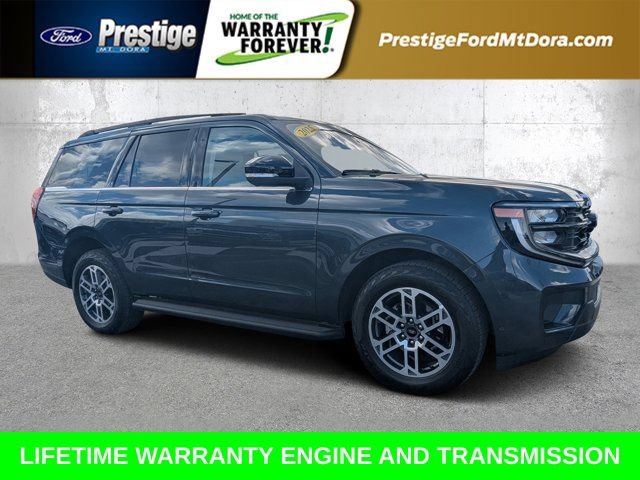 Used 2025 Ford Expedition Active AWD/4WD image 1