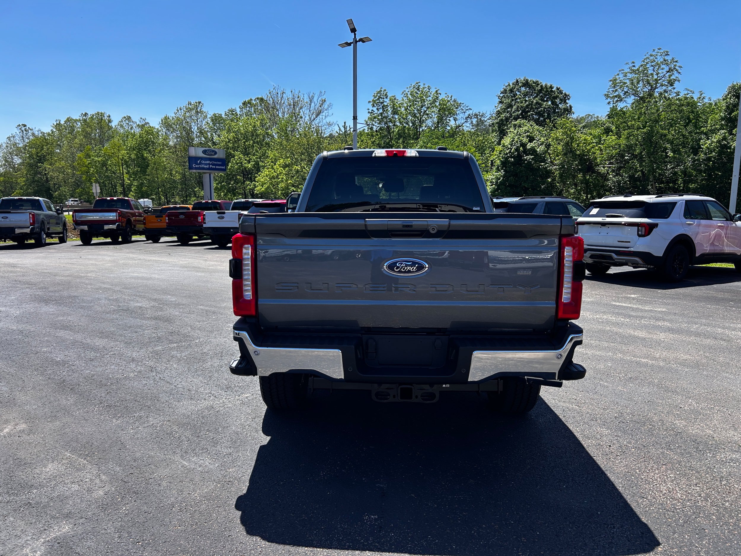 New 2026 Ford F250 Lariat w/ Chrome Package AWD/4WD image 9