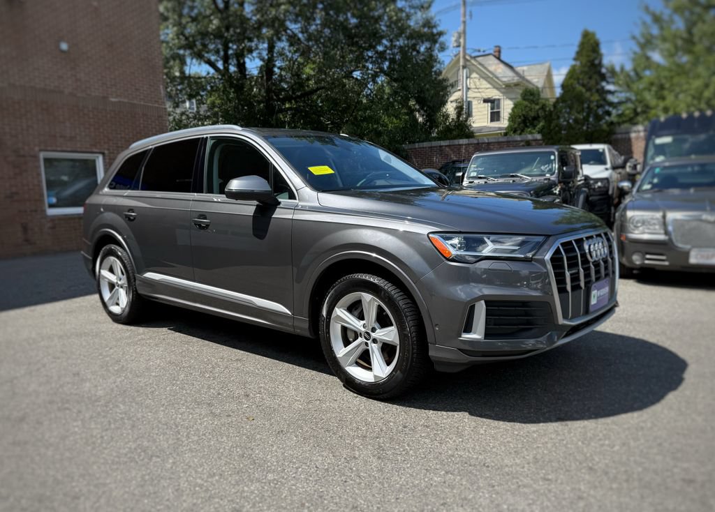 Used 2021 Audi Q7 2.0T Premium Plus w/ Premium Plus Package AWD/4WD image 3