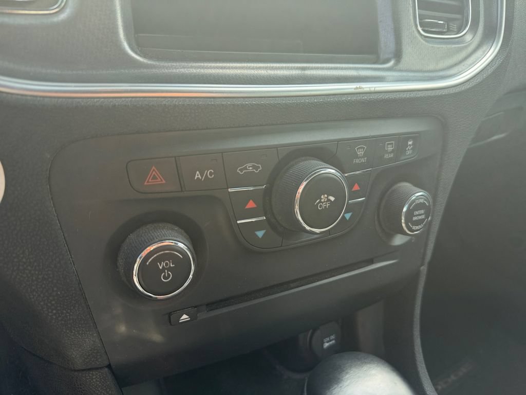 Used 2012 Dodge Charger SE w/ Connectivity Group RWD image 27