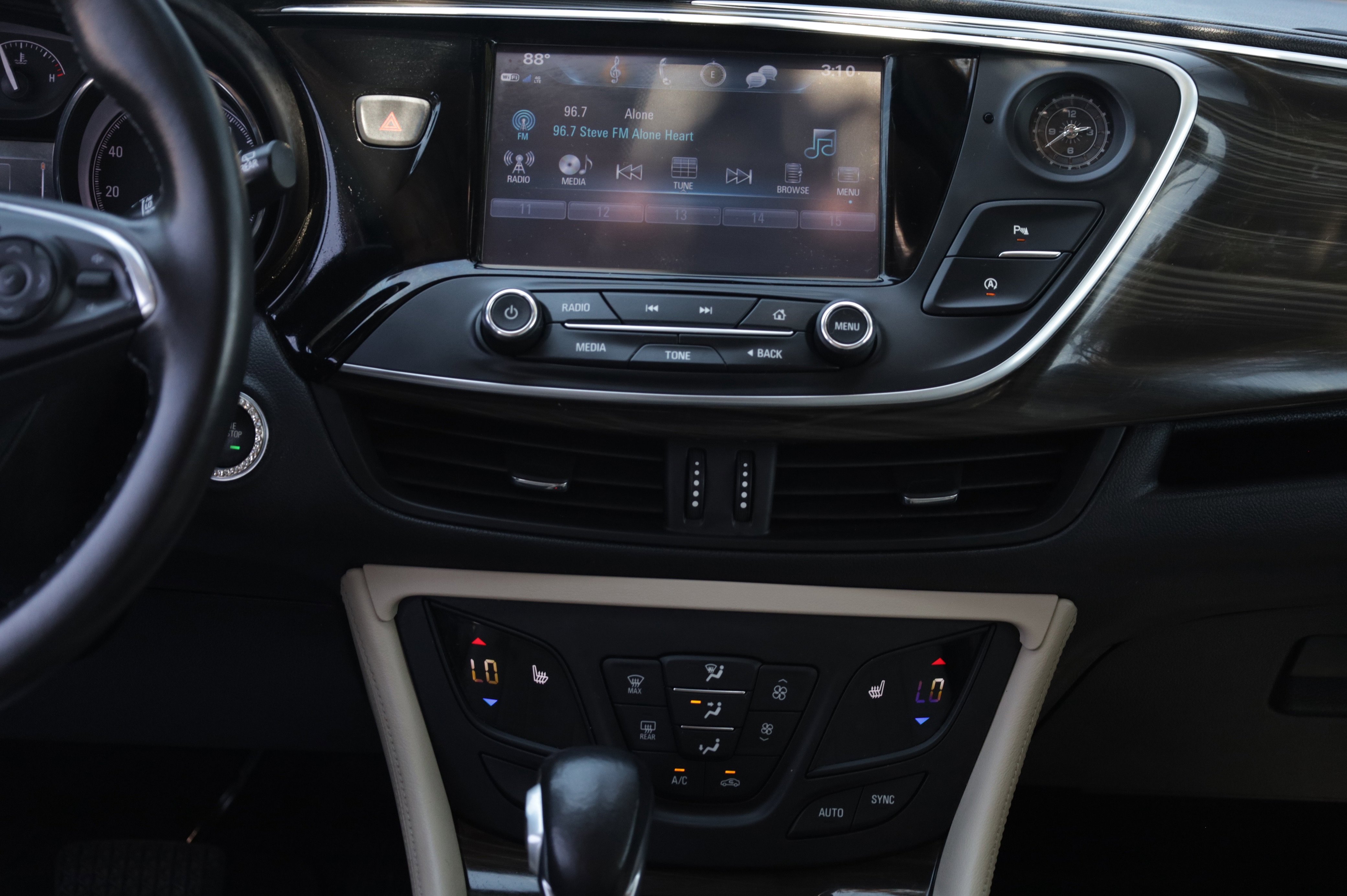 Used 2020 Buick Envision Preferred FWD image 8