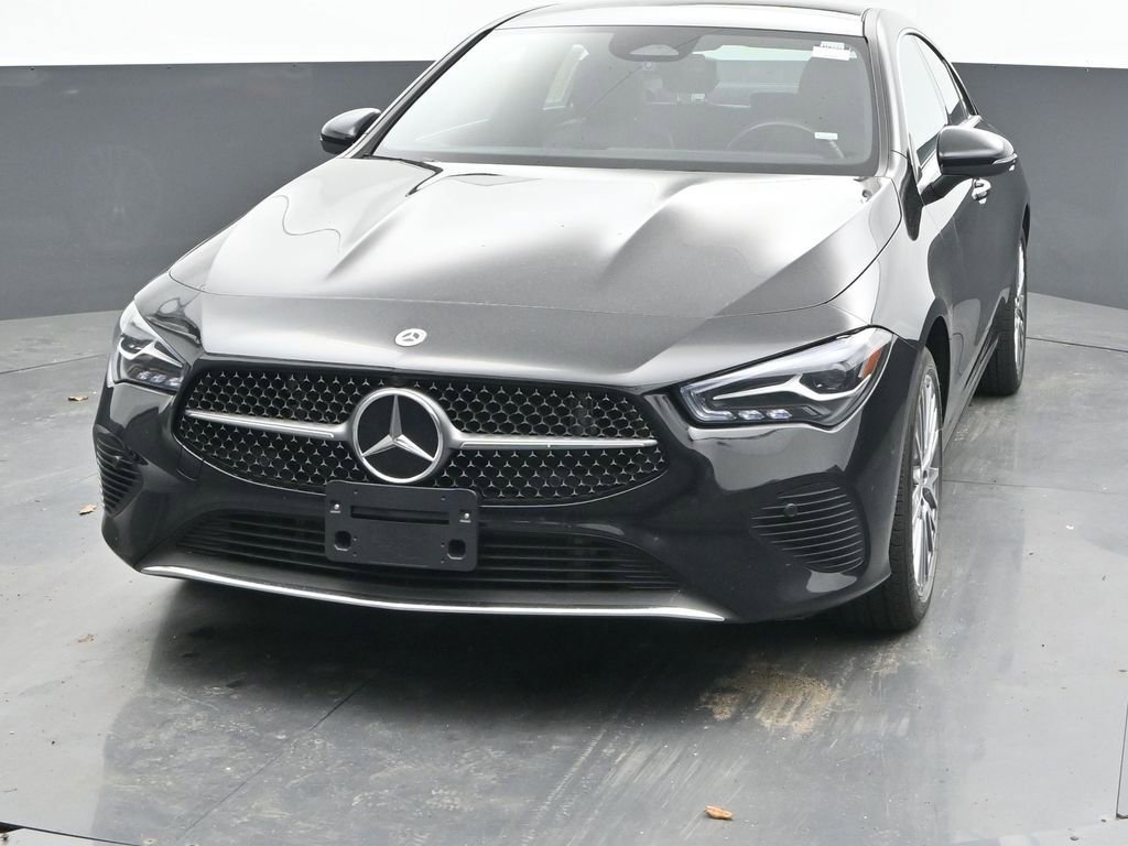 Used 2025 Mercedes-Benz CLA 250 4MATIC image 4