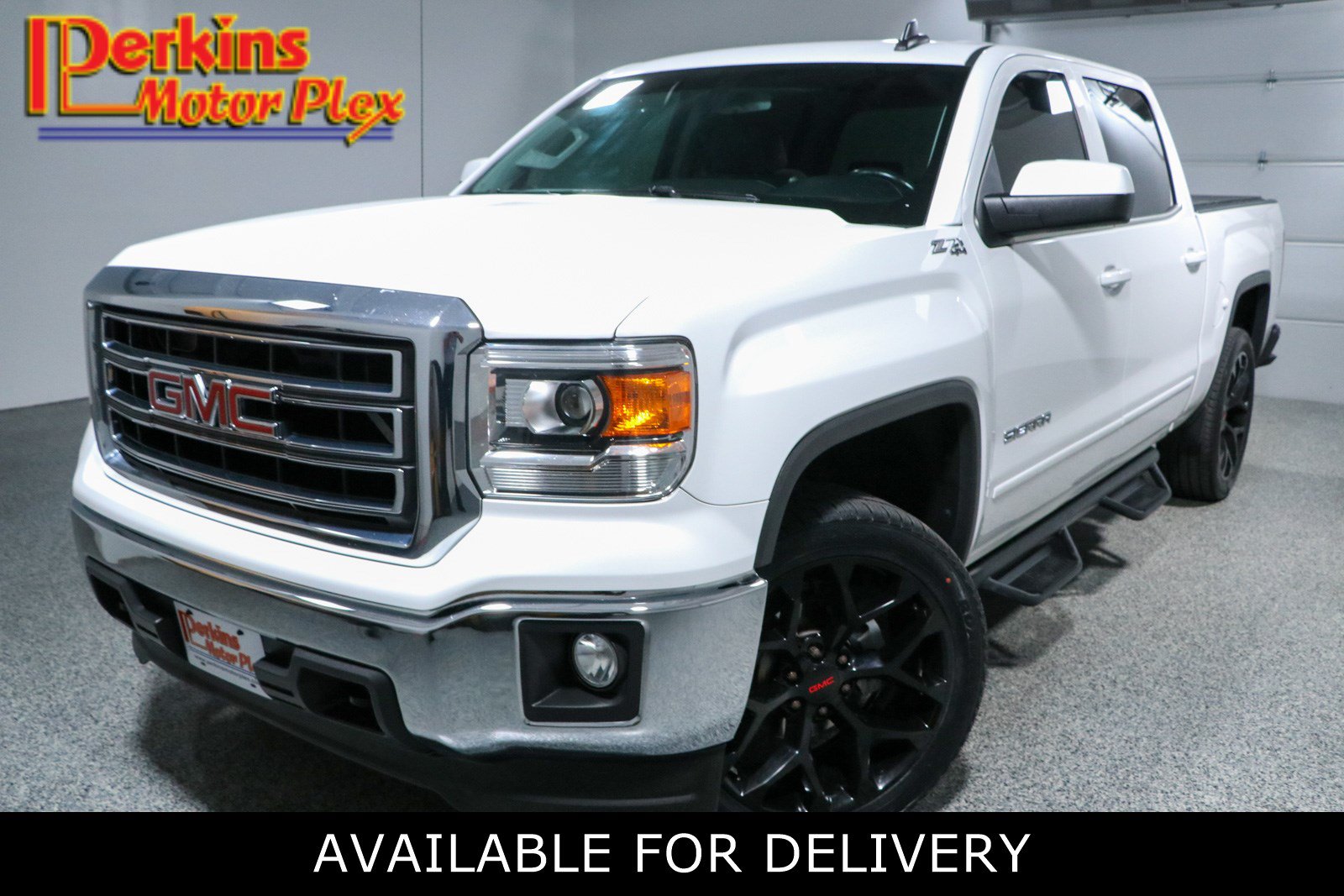 Used 2015 GMC Sierra 1500 SLE w/ SLE Value Package AWD/4WD image 1