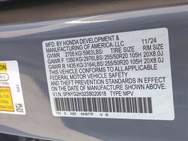 Used 2025 Honda Pilot Sport image 26