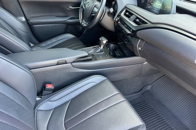 Used 2020 Lexus UX 200 F Sport w/ F Sport Premium Package FWD image 19