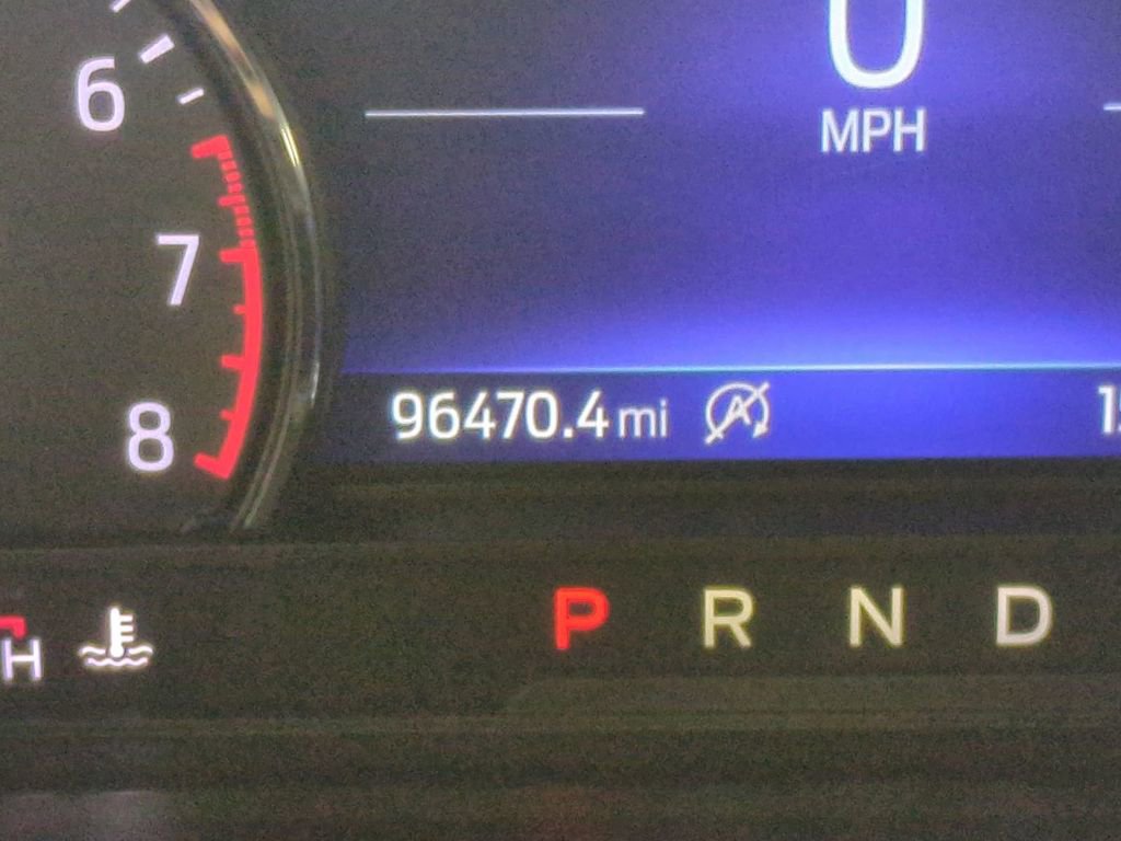 Used 2020 Ford Explorer XLT image 34