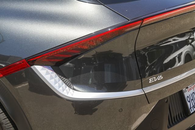 Certified 2023 Kia EV6 Light RWD image 11