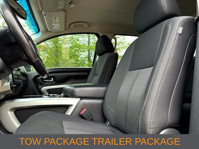Used 2019 Nissan Titan SV w/ SV Convenience Package AWD/4WD image 10
