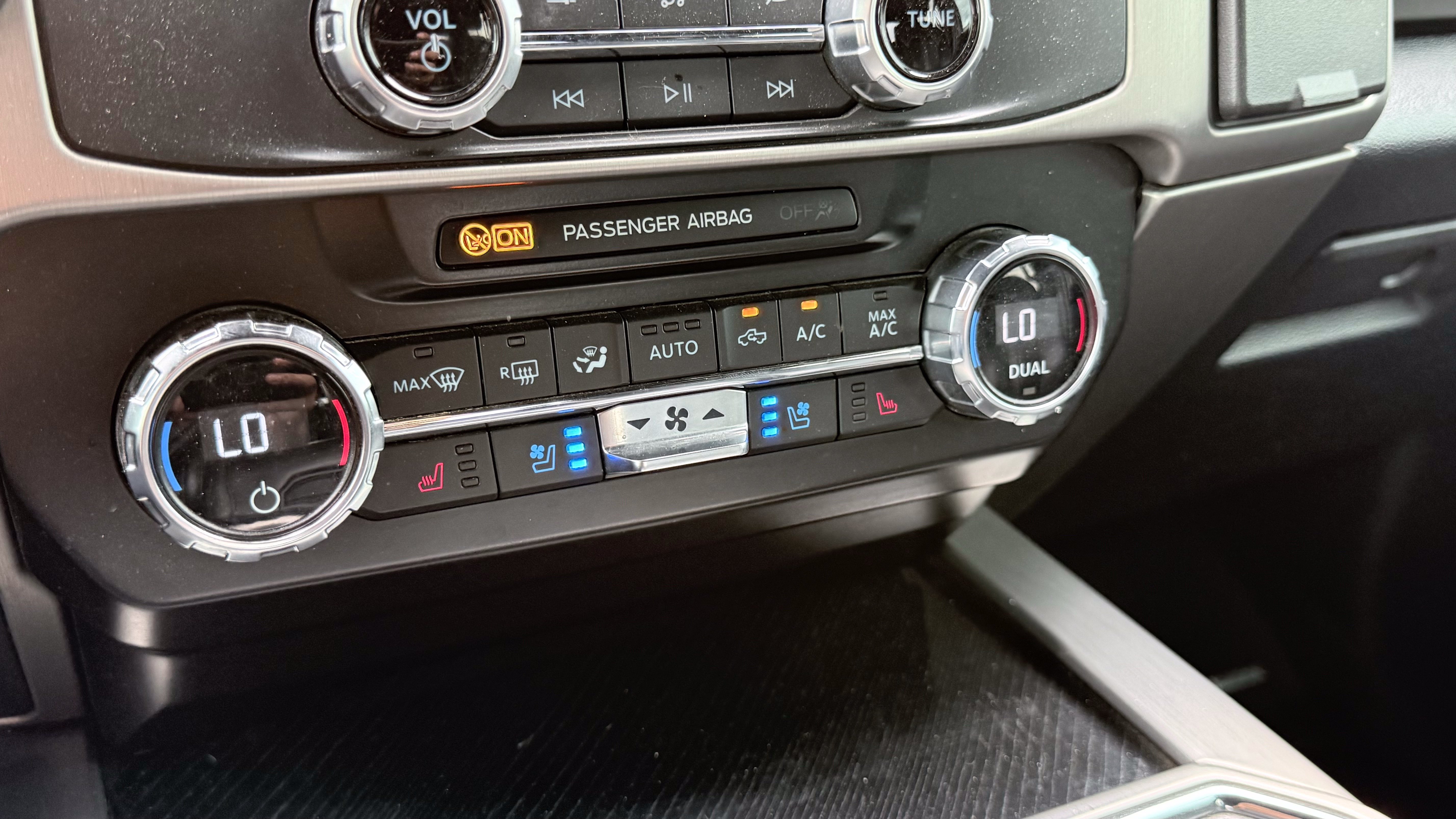 Used 2022 Ford F250 Platinum AWD/4WD image 63