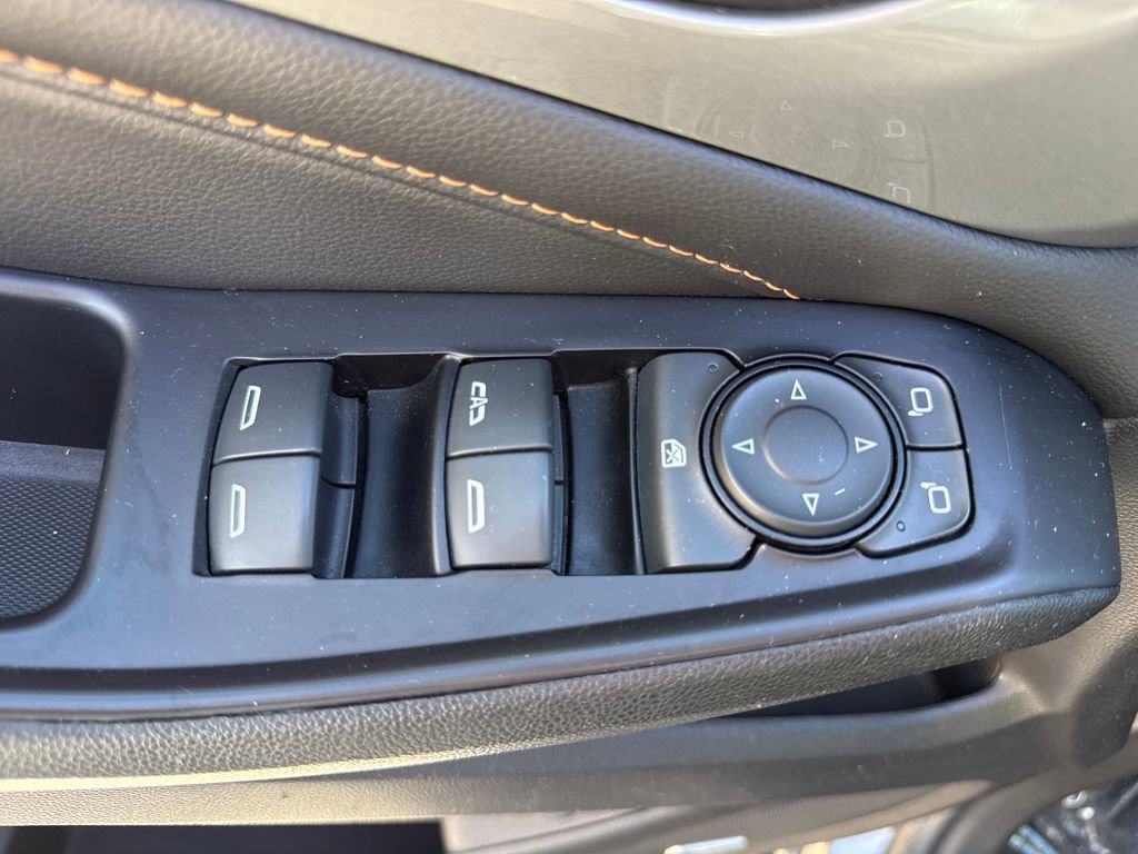 Used 2019 Chevrolet Traverse LT w/ LT Premium Package image 15