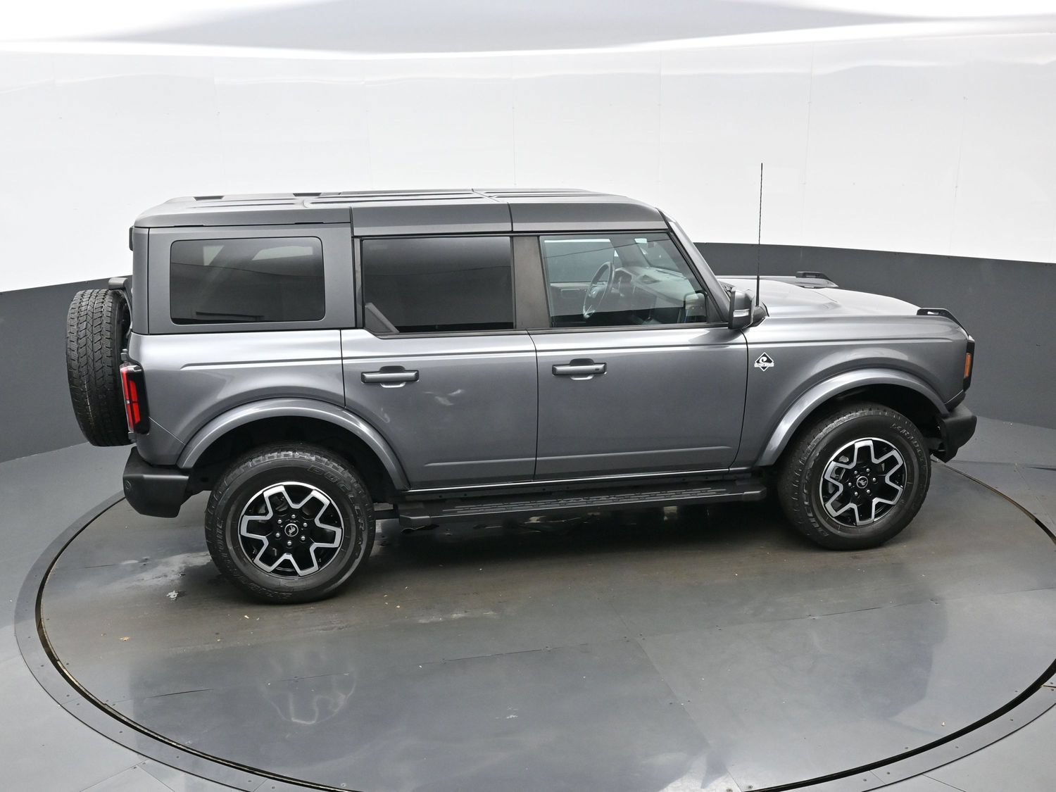Used 2022 Ford Bronco Outer Banks AWD/4WD image 41