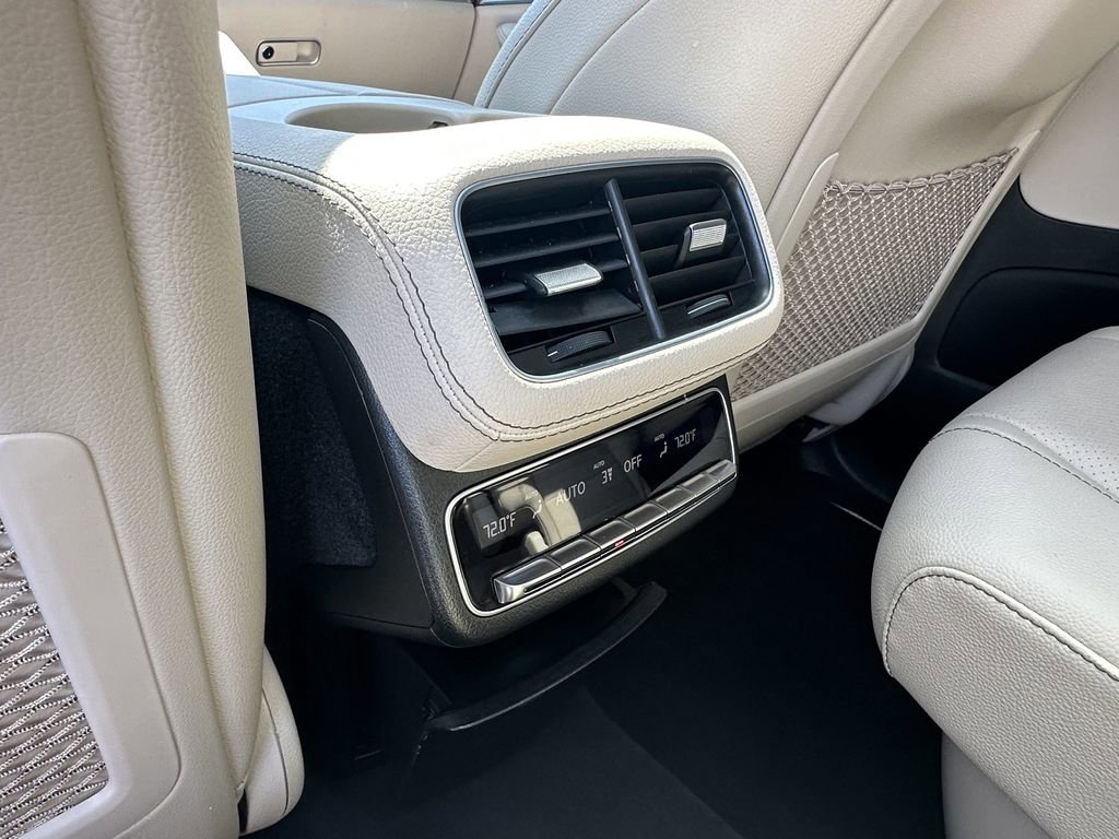 Certified 2023 Mercedes-Benz GLS 450 GLS 450 image 27