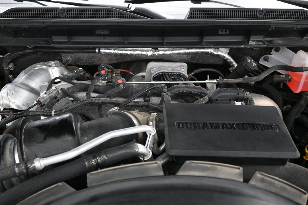 Used 2024 GMC Sierra 2500 Denali w/ Denali Reserve Package AWD/4WD image 42