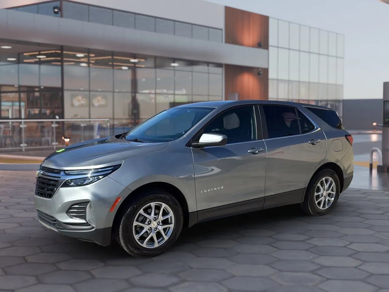 Used 2023 Chevrolet Equinox LT
