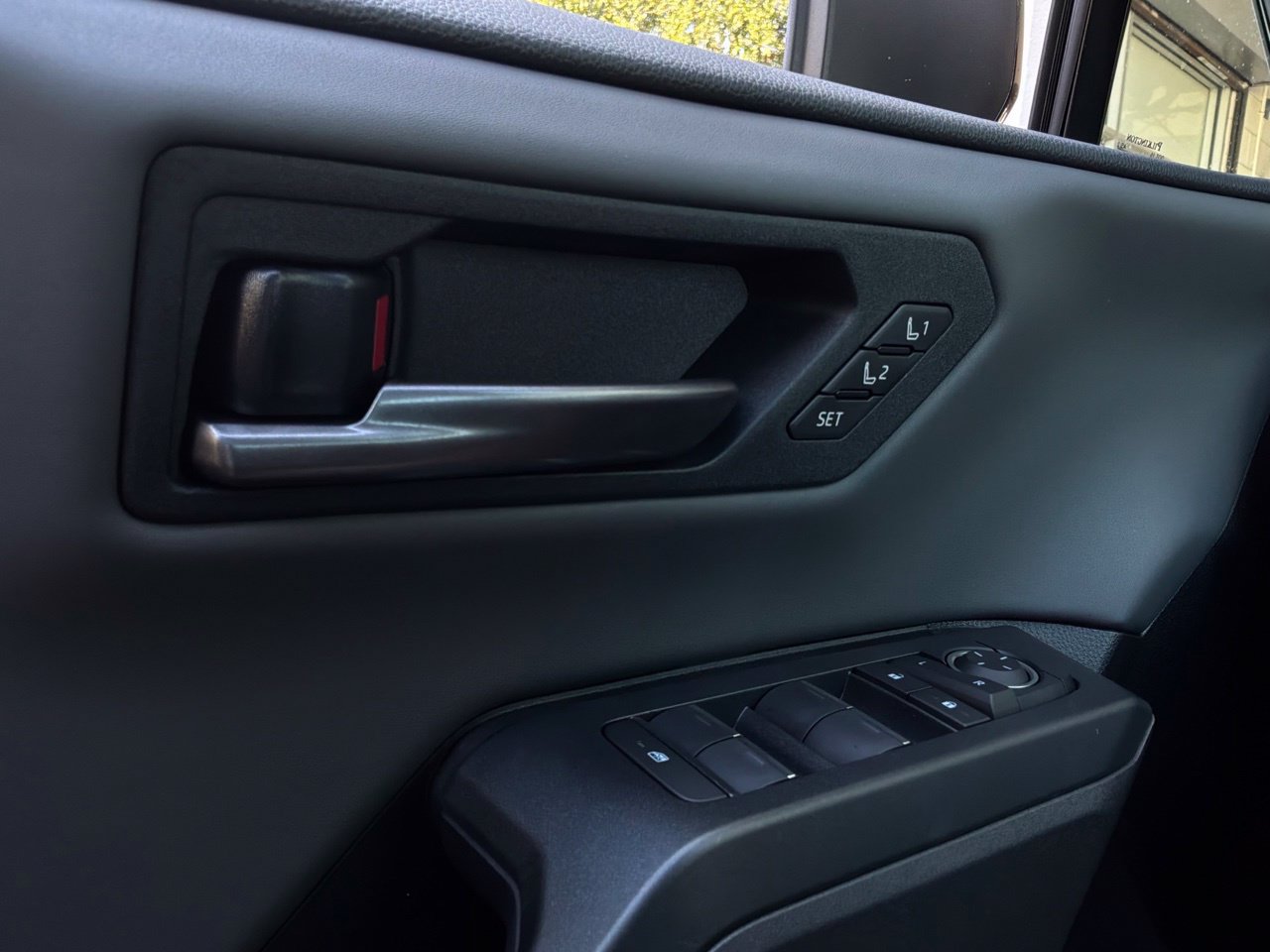 New 2026 Toyota RAV4 XSE AWD/4WD image 22