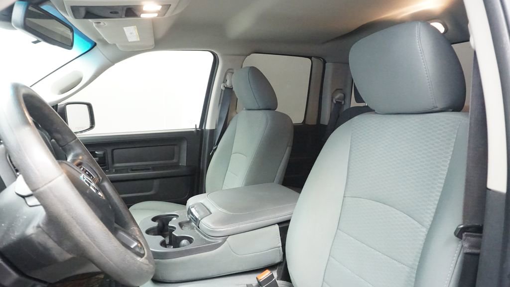 Used 2016 RAM 1500 Express image 26