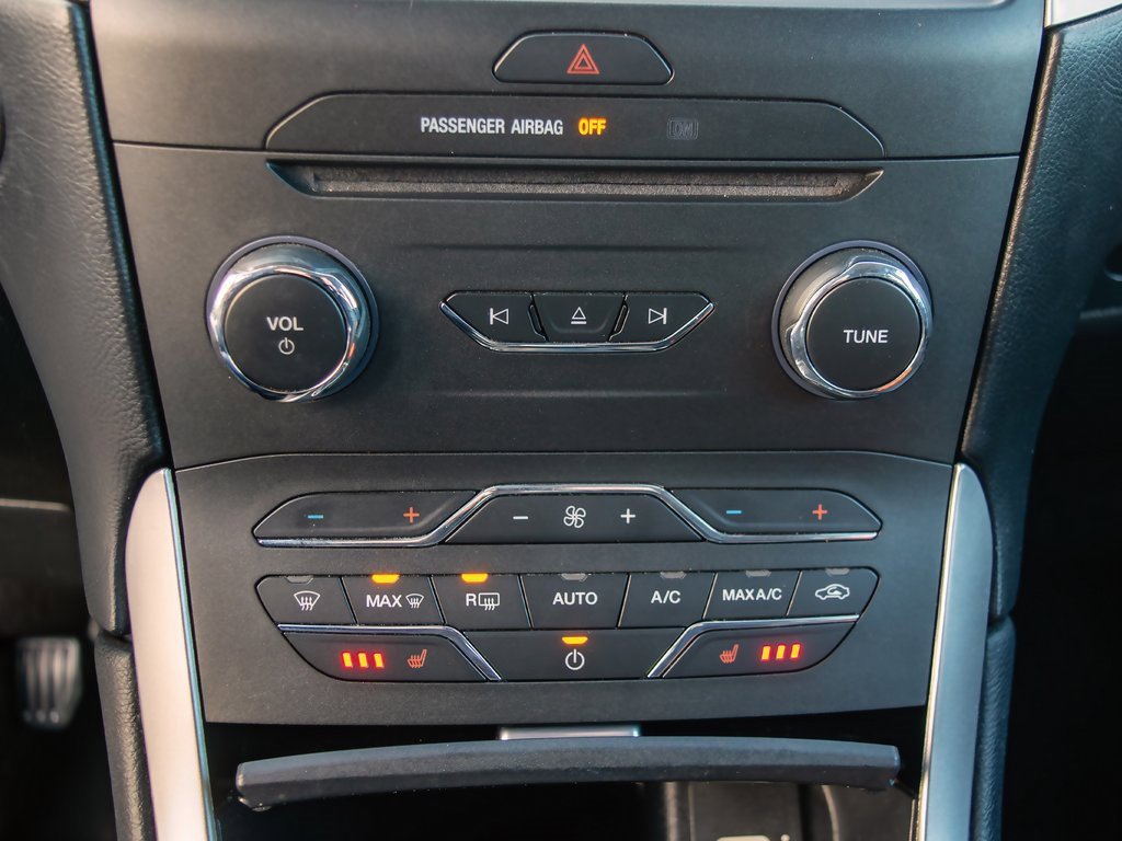 Used 2016 Ford Edge SEL w/ Equipment Group 201A image 24