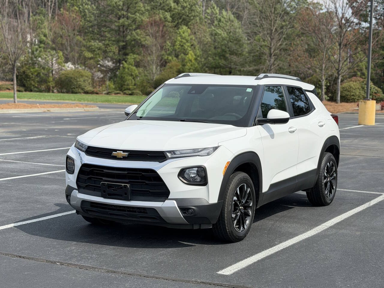 Used 2021 Chevrolet TrailBlazer LT AWD/4WD image 3
