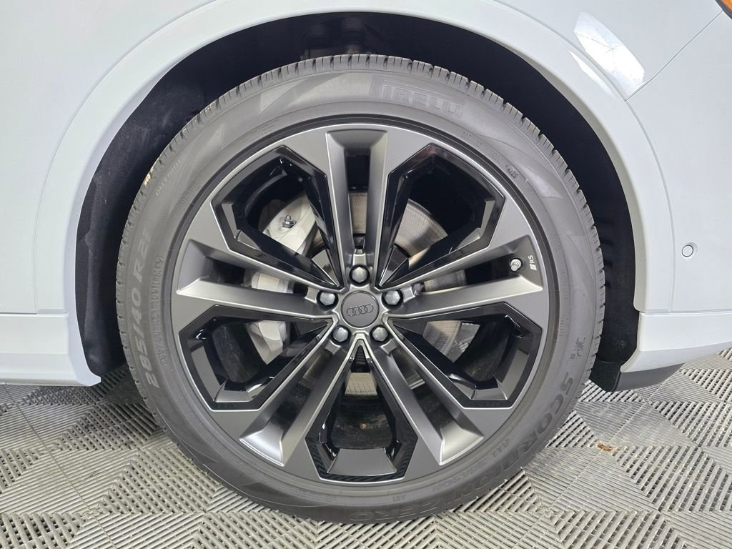 New 2026 Audi Q7 3.0T Premium Plus image 2