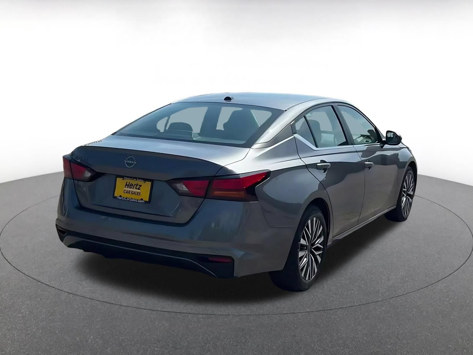 Used 2026 Nissan Altima 2.5 SV FWD image 13