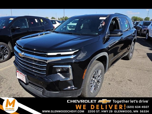 Used 2026 Chevrolet Traverse LT w/ Driver Confidence Package AWD/4WD image 1