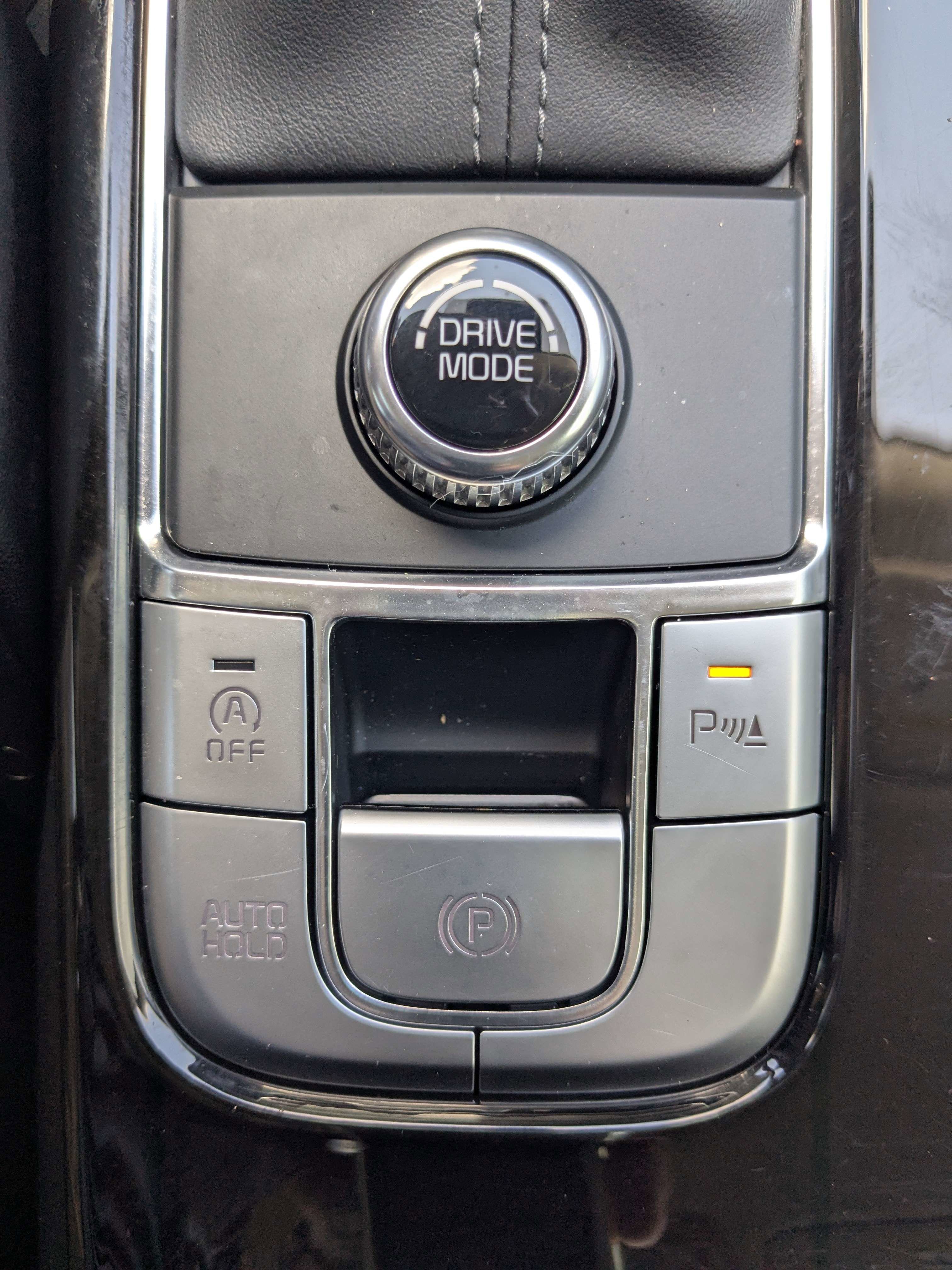 Certified 2025 Kia Telluride LX FWD image 28