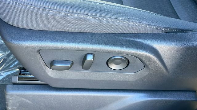 New 2026 Chevrolet Silverado 1500 Custom w/ LPO, Dark Essentials Package image 28