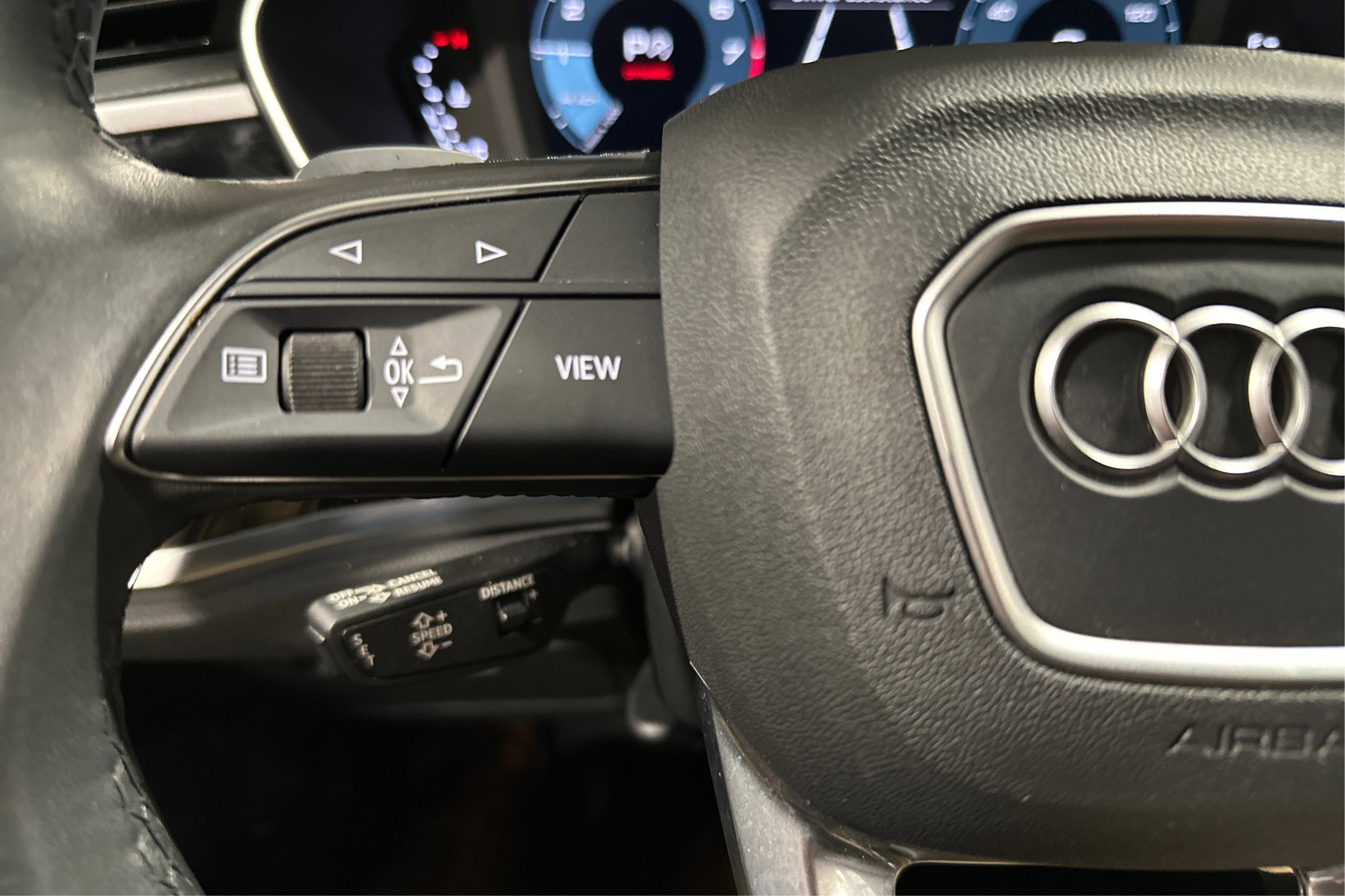 Used 2025 Audi Q3 2.0T Premium image 26