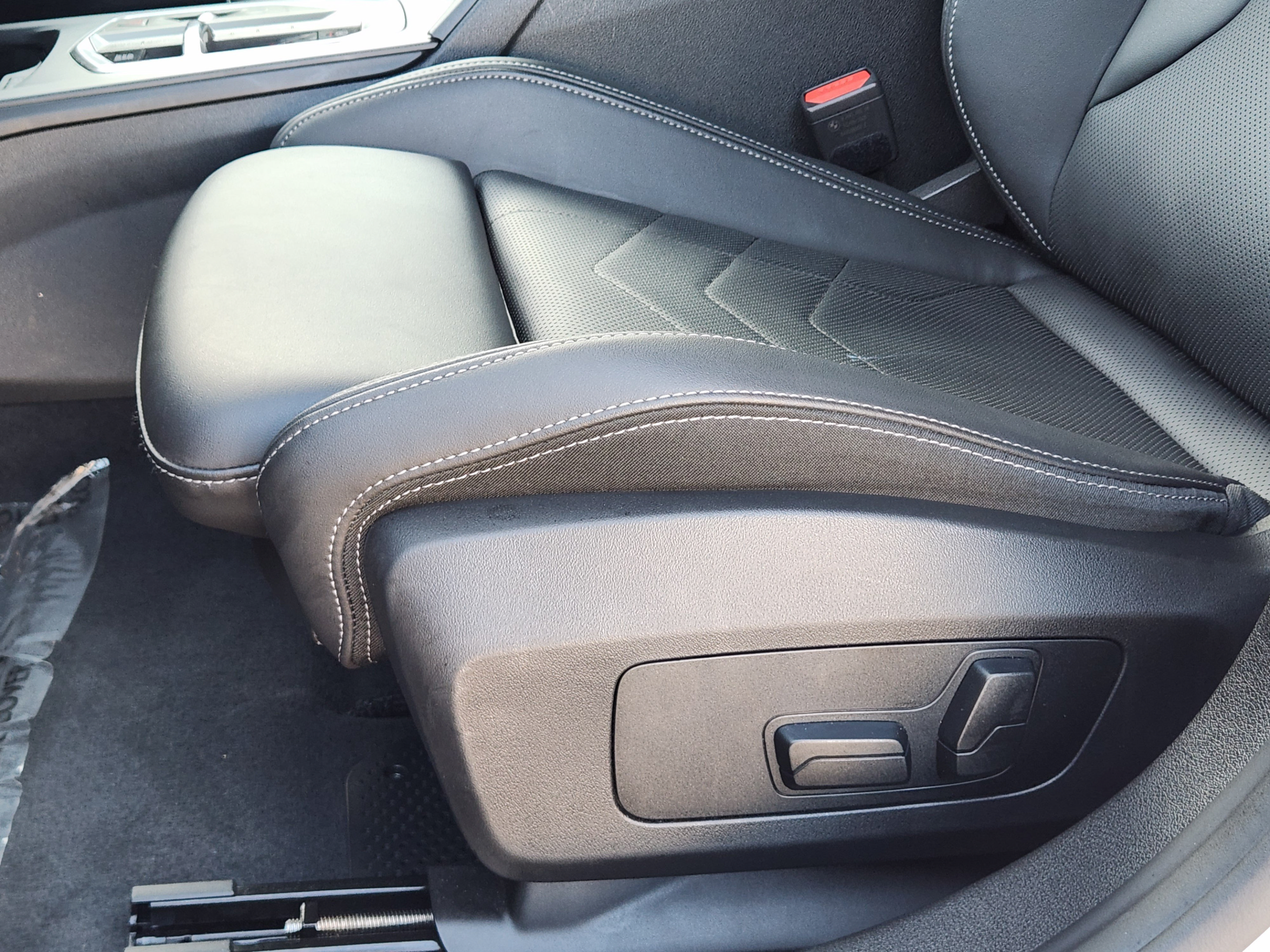 Used 2026 BMW 228i FWD image 23