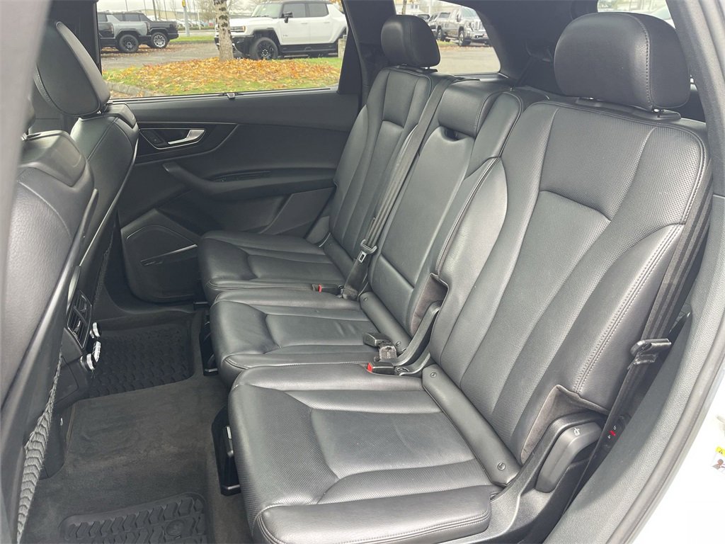 Used 2019 Audi Q7 3.0T Prestige w/ Prestige Package image 26