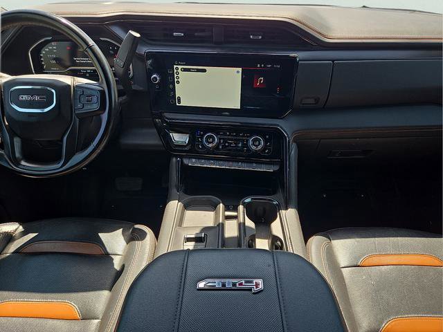 Used 2024 GMC Sierra 2500 AT4 AWD/4WD image 7