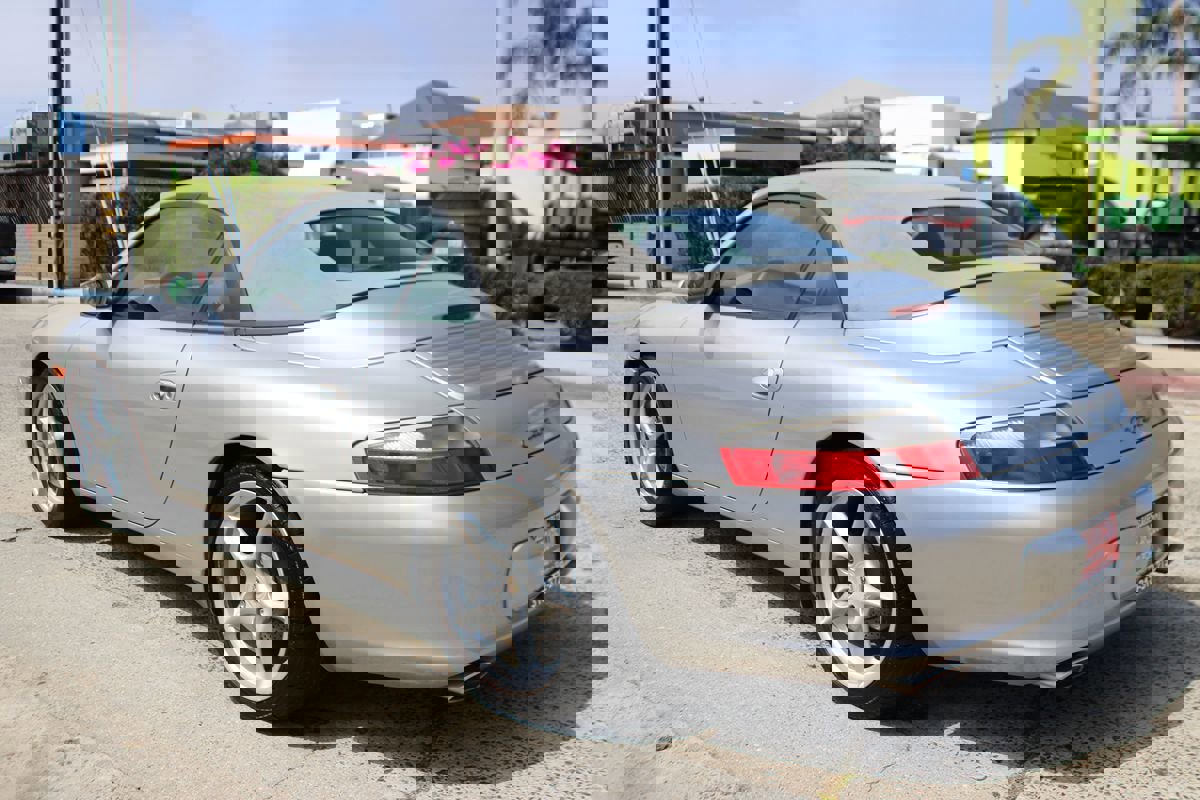 Used 2003 Porsche 911 Cabriolet image 13