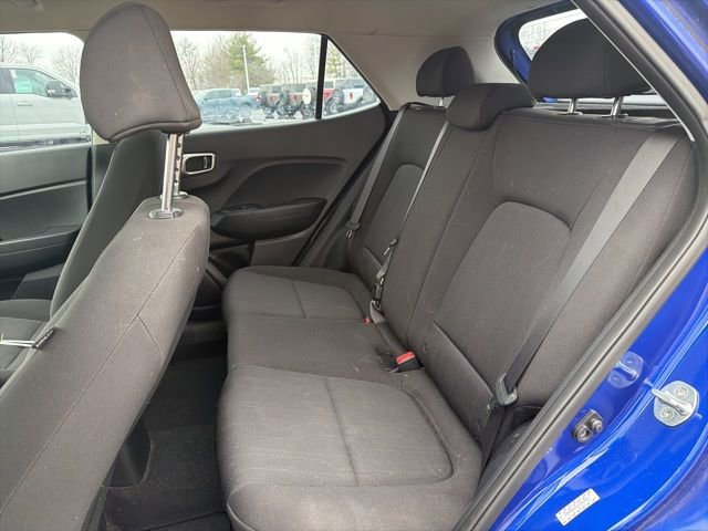 Used 2020 Hyundai Venue SE image 11