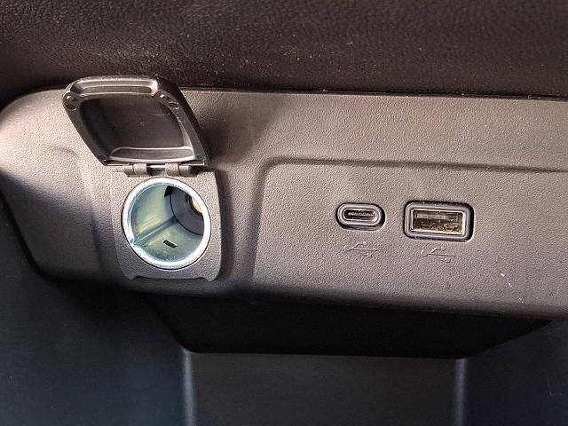Certified 2025 Chevrolet Trax LS w/ LS Convenience Package FWD image 25