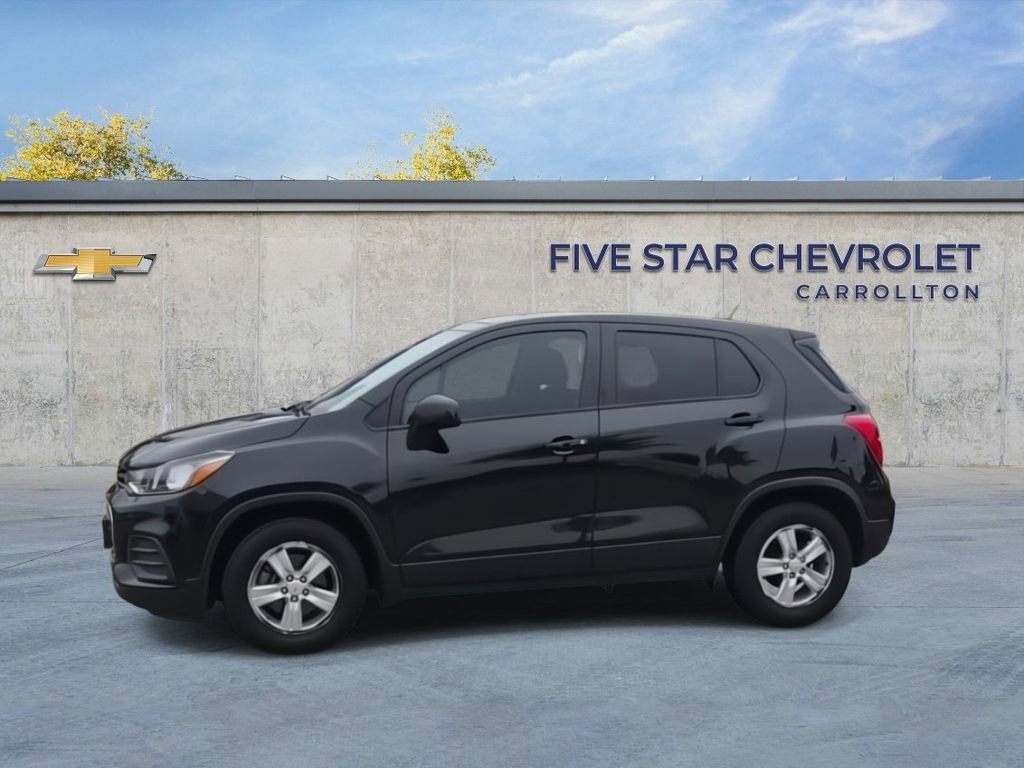 Used 2020 Chevrolet Trax LS w/ Tint and Cruise Package FWD image 3
