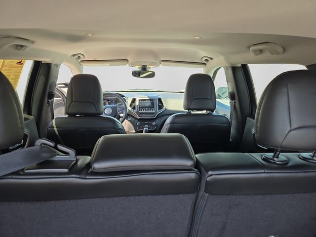 Used 2020 Jeep Cherokee Trailhawk AWD/4WD image 24