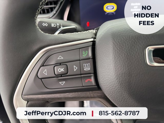 New 2026 Jeep Grand Cherokee Altitude AWD/4WD image 11