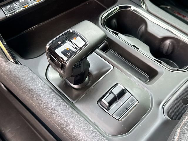 Used 2023 GMC Sierra 1500 AT4 w/ Technology Package AWD/4WD image 17