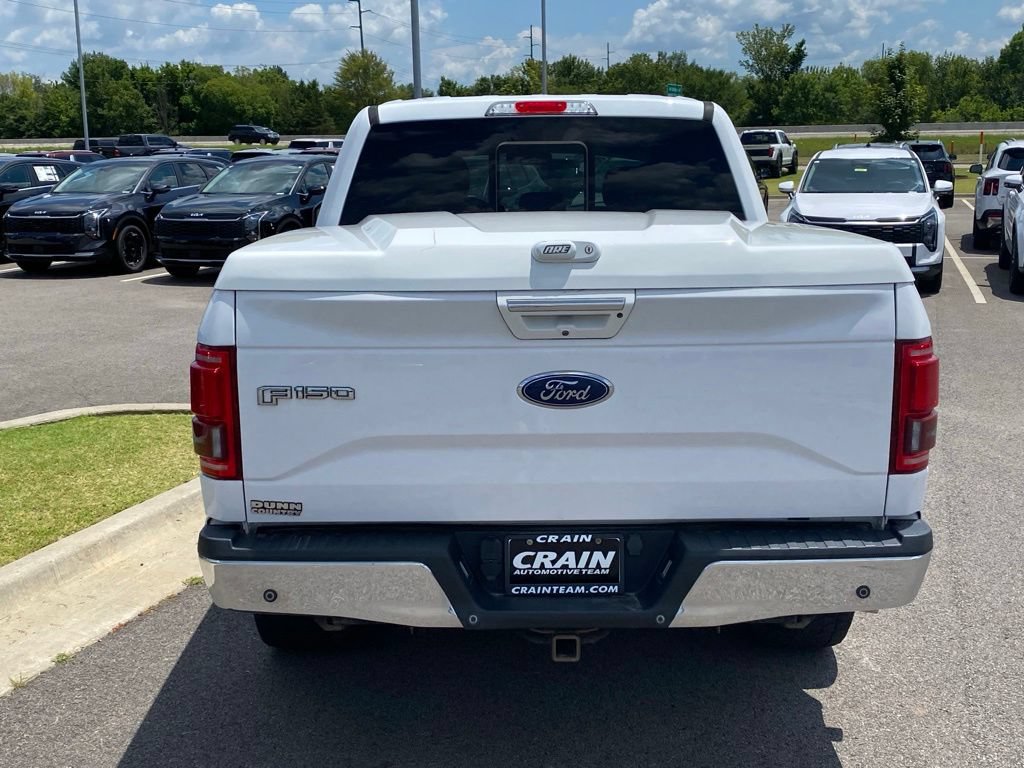 Used 2017 Ford F150 Lariat w/ Equipment Group 502A Luxury AWD/4WD image 4