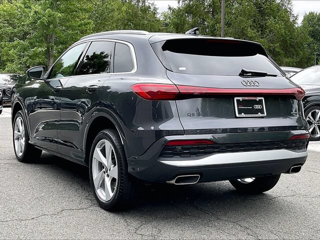 Used 2025 Audi Q5 Premium w/ Premium Plus AWD/4WD image 4