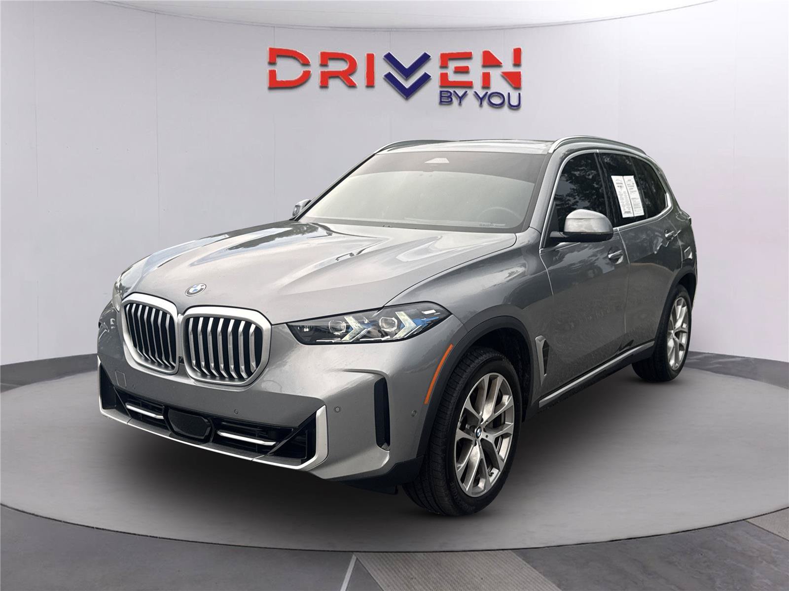 Used 2026 BMW X5 sDrive40i w/ Premium Package RWD image 8