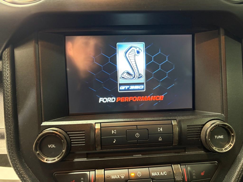 Used 2017 Ford Mustang Shelby GT350 image 4