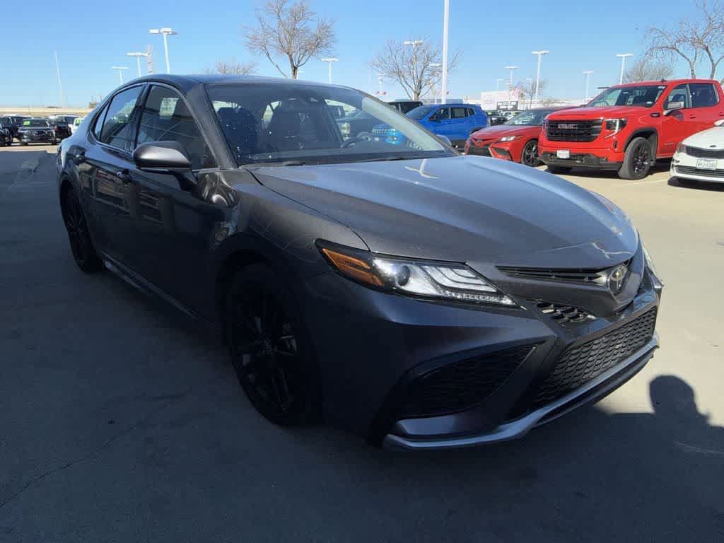 Used 2024 Toyota Camry XSE FWD image 6
