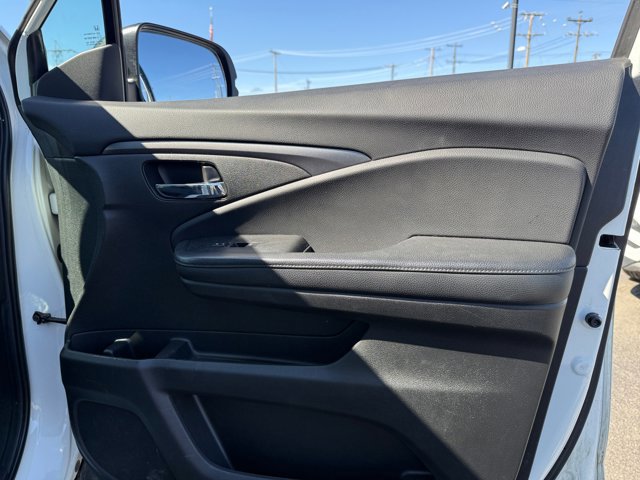 Used 2019 Honda Passport Sport image 28