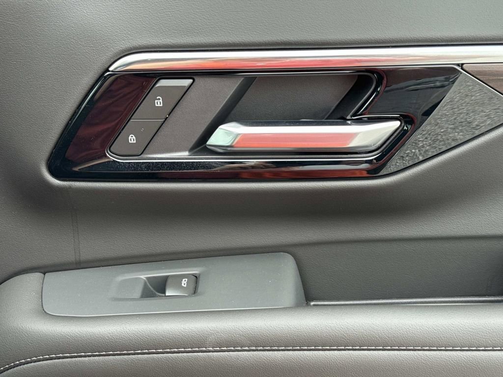 New 2026 Chevrolet Tahoe LS RWD image 15