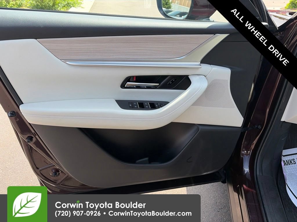 Used 2024 MAZDA CX-90 Plug-In Hybrid w/ Premium Plus AWD/4WD image 24