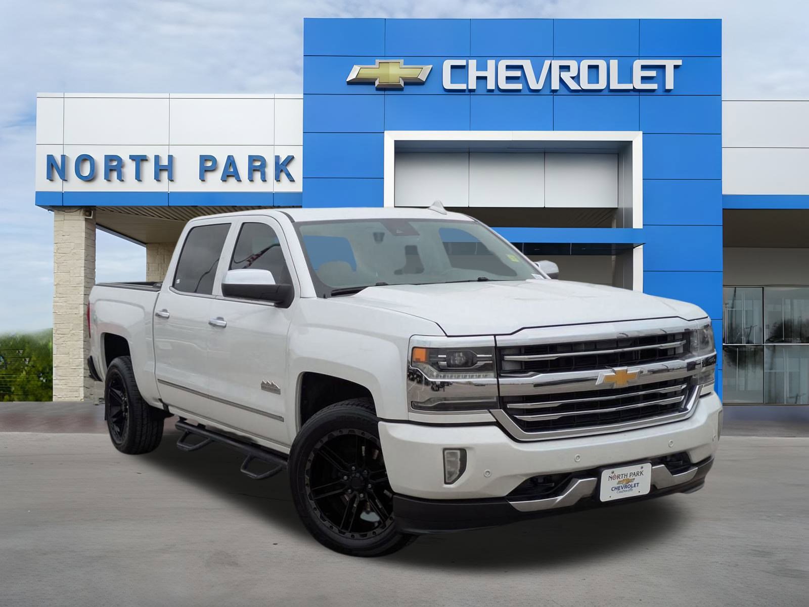 Used 2016 Chevrolet Silverado 1500 High Country w/ High Country Premium Package image 1
