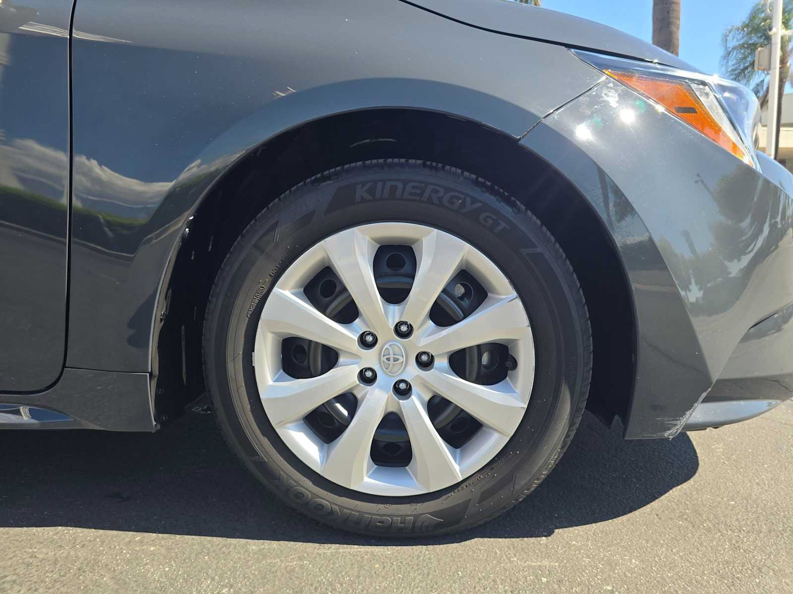 Certified 2025 Toyota Corolla LE FWD image 9