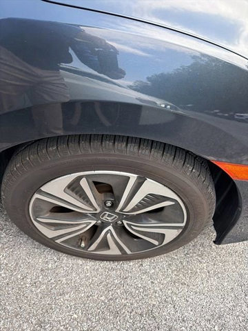 Used 2017 Honda Civic EX-T image 12