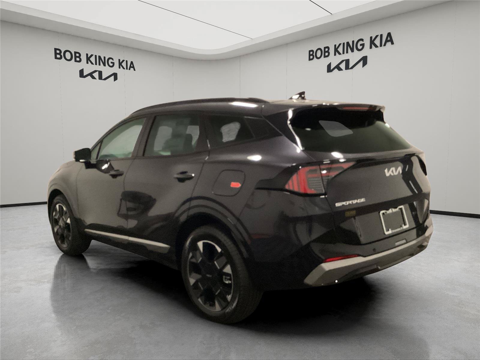 New 2026 Kia Sportage SX AWD/4WD image 3